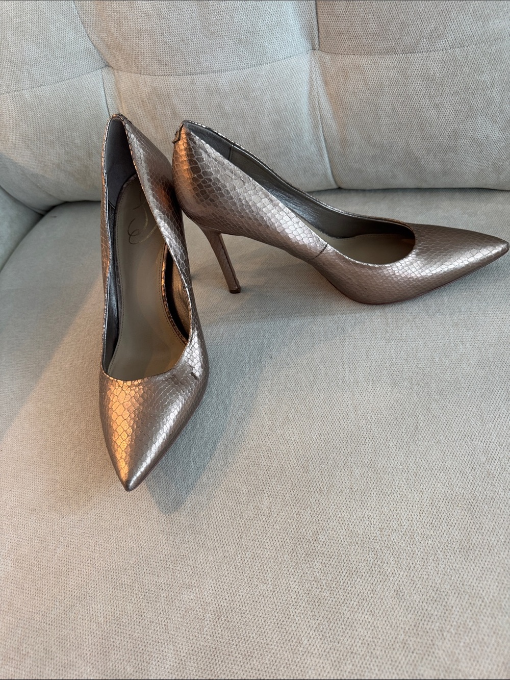 Jessica Simpson Metallic Bronze Textured Pointed-Toe Stilettos